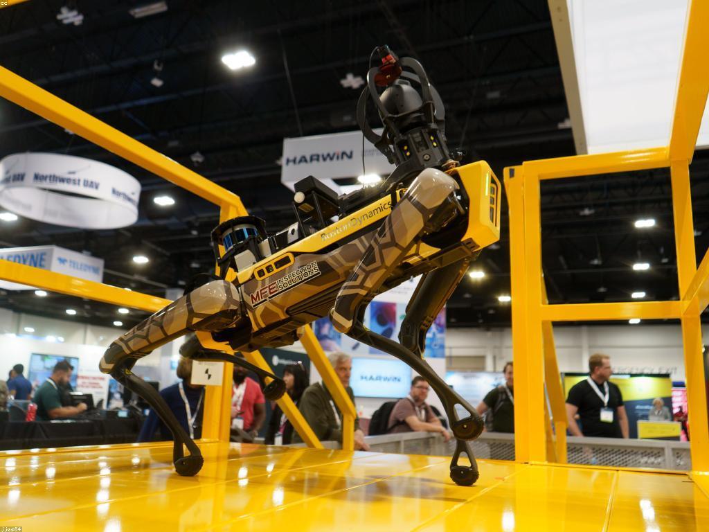 អត្ថប្រយោជន៍គ្រប់គ្រង